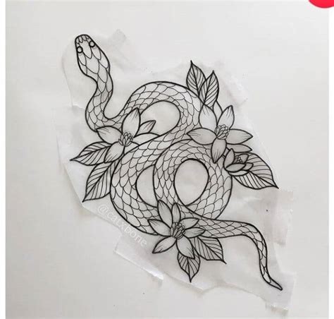 Unique Snake Tattoo Designs for the Shin